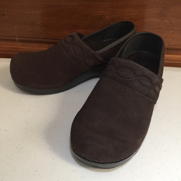 ▫️Lands’ End Women’s Brown Suede Clogs | Size 7B - Picture 1 of 15